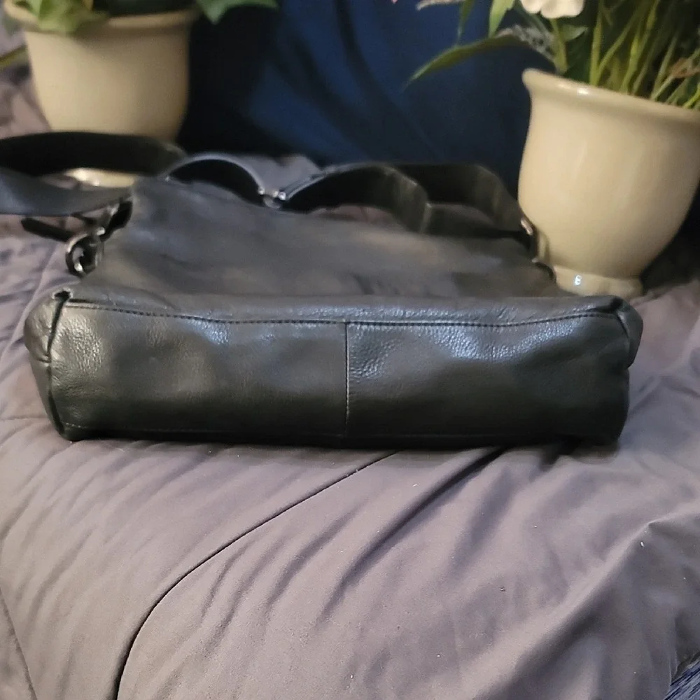 Margot Black Pebbled Leather Crossbody Bag Adjustable Strap Gunmetal Hardware
